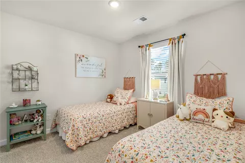 Bedroom - 134 Longleaf Ln, Pendleton, SC 29670 photo 5 of 6