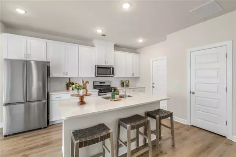 Kitchen - 134 Longleaf Ln, Pendleton, SC 29670 photo 1 of 2