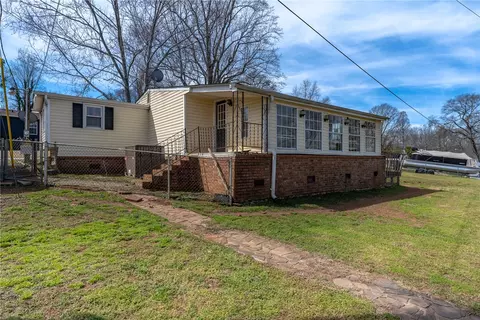 753 Pistol Club Rd, Easley, SC 29640