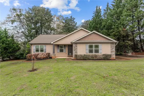 101 Amanda Dr, Anderson, SC 29621