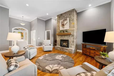 406 Nesting Pine Ct, Seneca, SC 29672 photo 10