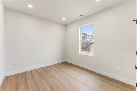 Bedroom - 215 Sunset Dr, Easley, SC 29640 photo 5 of 8