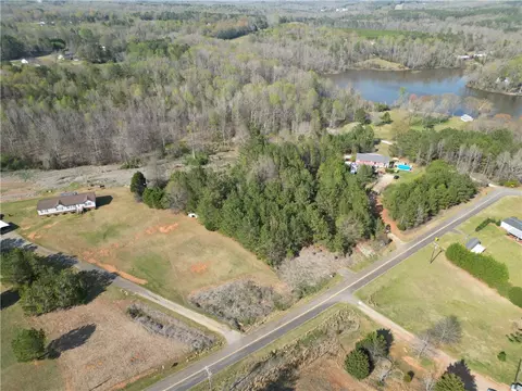 329 Mcfalls Cir, Anderson, SC 29621 photo 16