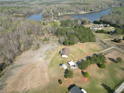 329 Mcfalls Cir, Anderson, SC 29621 photo 17