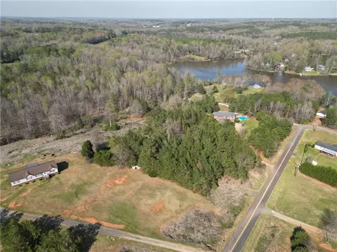329 Mcfalls Cir, Anderson, SC 29621 photo 12