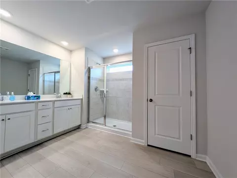 Bath - 445 Bee Cove Way, Pendleton, SC 29670 photo 1 of 2
