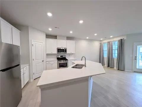 Kitchen - 445 Bee Cove Way, Pendleton, SC 29670 photo 1 of 3
