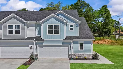 102 Village Creek Dr, Anderson, SC 29621