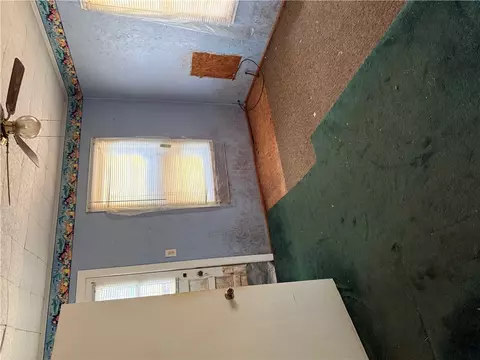 604 E South Boundary St, Walhalla, SC 29691 photo 5