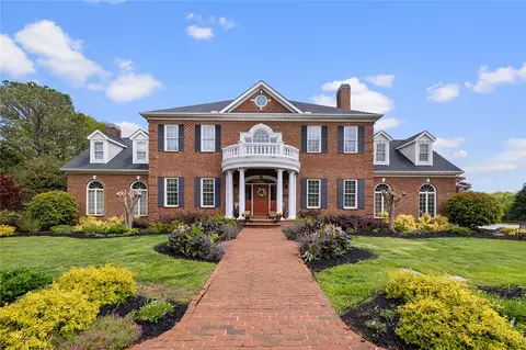 103 Country Walk Cir, Clemson, SC 29631