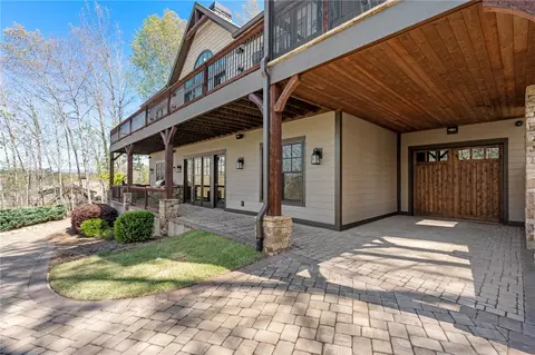 Exterior - 114 Peninsula Ct, Sunset, SC 29685 photo 5 of 7