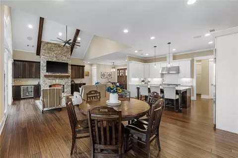Dining - 114 Peninsula Ct, Sunset, SC 29685 photo 1 of 1