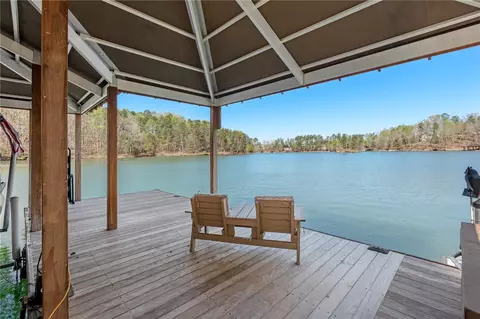 Exterior - 114 Peninsula Ct, Sunset, SC 29685 photo 6 of 7