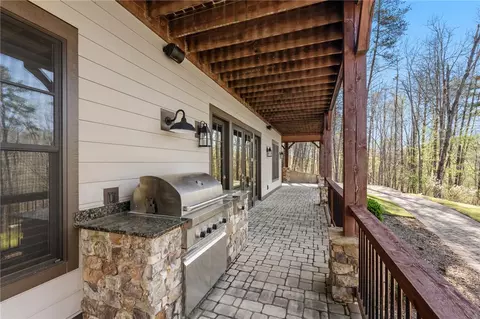 Exterior - 114 Peninsula Ct, Sunset, SC 29685 photo 4 of 7