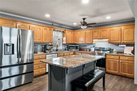 211 Old Brickyard Rd, Pelzer, SC 29669 photo 9
