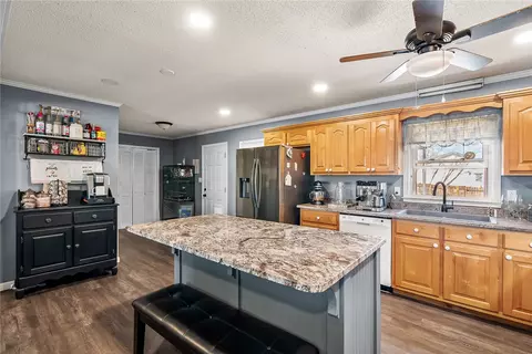 211 Old Brickyard Rd, Pelzer, SC 29669 photo 7