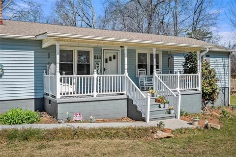 211 Old Brickyard Rd, Pelzer, SC 29669 photo 2
