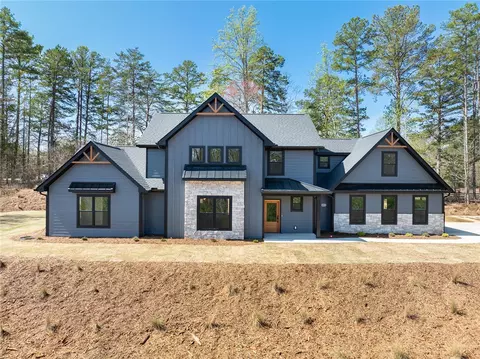 506 Timber Bay Ln, Seneca, SC 29672