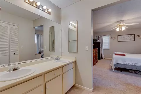 Bath - 106 Terrace Rd, Easley, SC 29642 photo 3 of 5