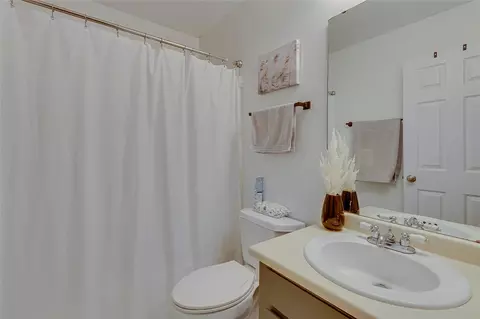 Bath - 106 Terrace Rd, Easley, SC 29642 photo 5 of 5