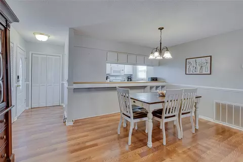 Dining - 106 Terrace Rd, Easley, SC 29642 photo 4 of 4