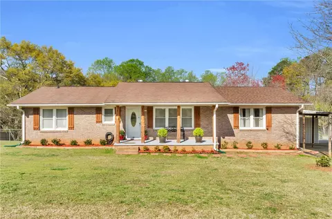 113 Holiday St, Pelzer, SC 29669
