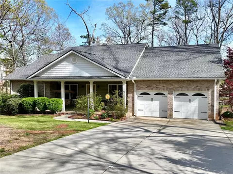 101 Lancelot Dr, Clemson, SC 29631