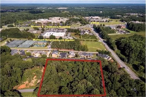 2002 2004 Fox Fire Rd, Anderson, SC 29621