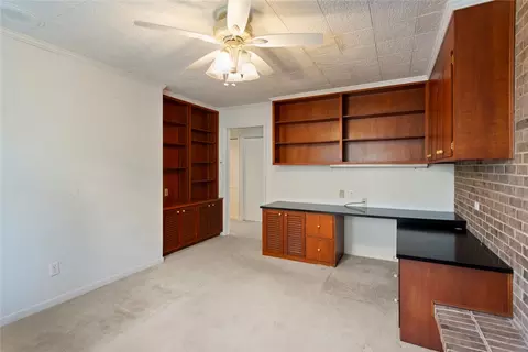 Living - 30 Joy Cir, Walhalla, SC 29691 photo 4 of 5