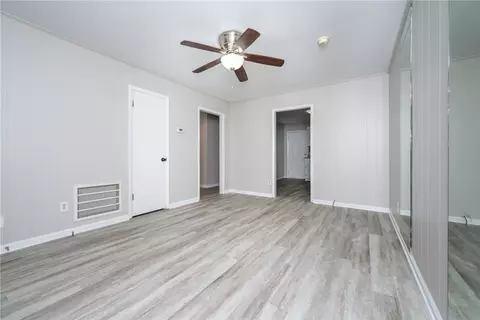 513 Old Central Rd, Clemson, SC 29631 photo 5