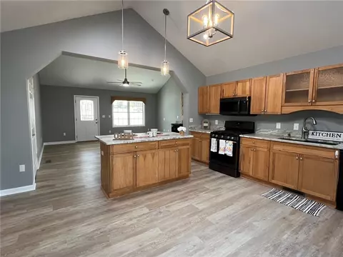 Kitchen - 120 Georges Knl, Easley, SC 29640 photo 3 of 3