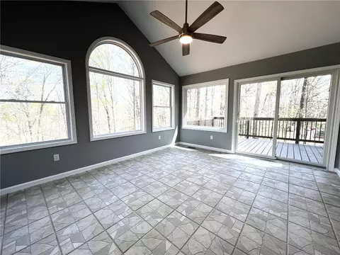 Living - 120 Georges Knl, Easley, SC 29640 photo 3 of 4