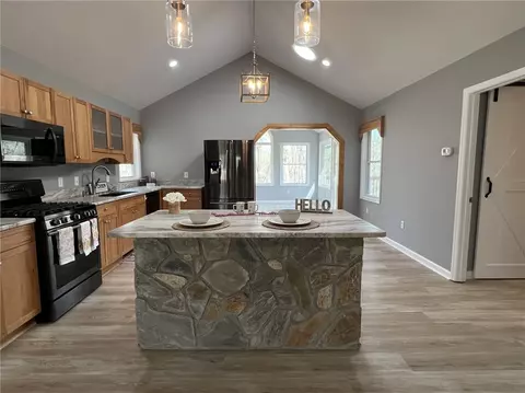 Kitchen - 120 Georges Knl, Easley, SC 29640 photo 1 of 3