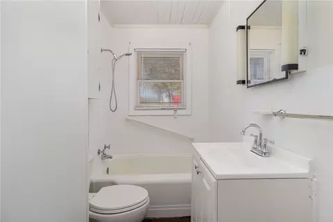 Bath - 96 Main St, Pelzer, SC 29669 photo 2 of 2