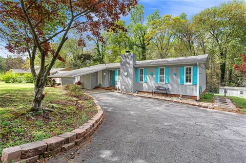 709 Alpine Dr, Seneca, SC 29672