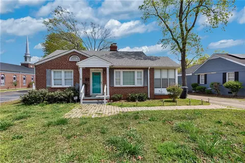 2506 Pope Dr, Anderson, SC 29625