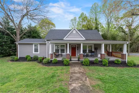 200 Front St, Easley, SC 29640 photo 2