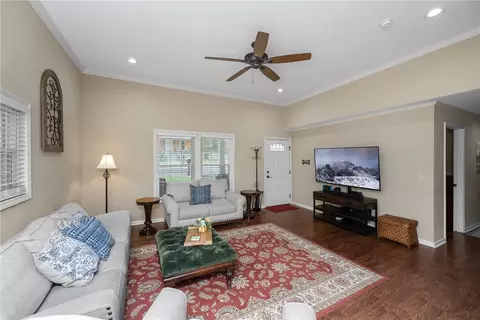 200 Front St, Easley, SC 29640 photo 6