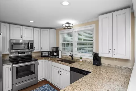 200 Front St, Easley, SC 29640 photo 8