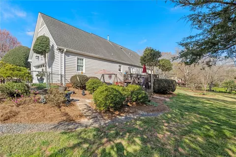 Exterior - 808 Cely Rd, Easley, SC 29642 photo 8 of 11