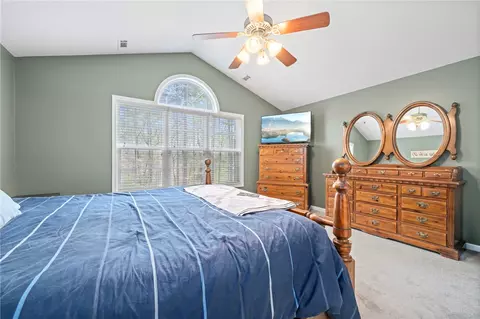 Bedroom - 219 Chattan Ct, Walhalla, SC 29691 photo 3 of 10