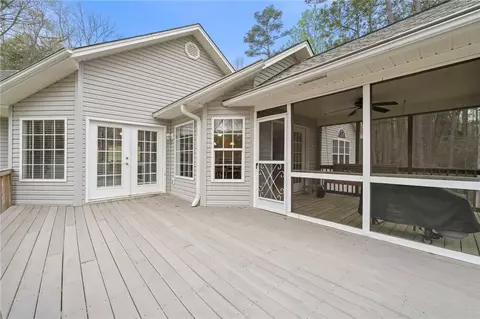 Exterior - 219 Chattan Ct, Walhalla, SC 29691 photo 3 of 9