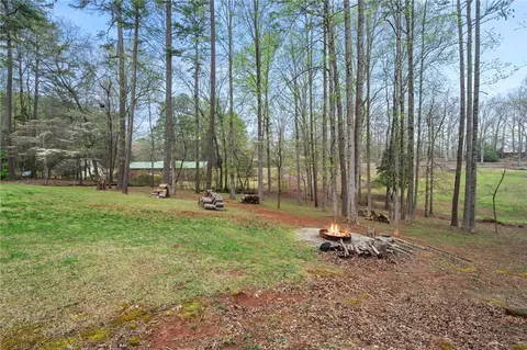 Exterior - 219 Chattan Ct, Walhalla, SC 29691 photo 8 of 9