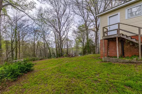 Exterior - 123 Cobb St, Easley, SC 29640 photo 5 of 10