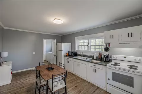 Kitchen - 123 Cobb St, Easley, SC 29640 photo 3 of 3