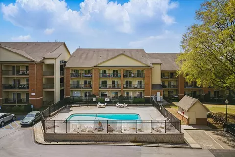 Exterior - 108 Daniel Dr # 207, Clemson, SC 29631 photo 5 of 7