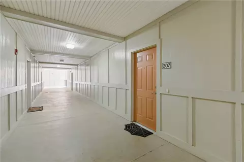 Entry Way - 108 Daniel Dr # 207, Clemson, SC 29631 photo 3 of 3