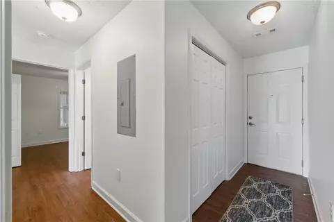Entry Way - 108 Daniel Dr # 207, Clemson, SC 29631 photo 2 of 3
