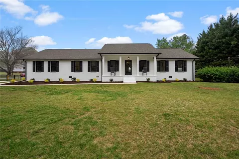 530 Old Pendleton Rd, Easley, SC 29642