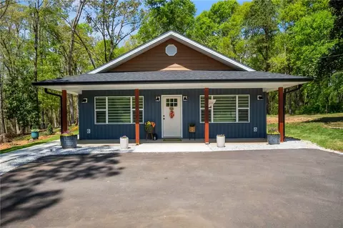 232 Scotland Rd, Seneca, SC 29678
